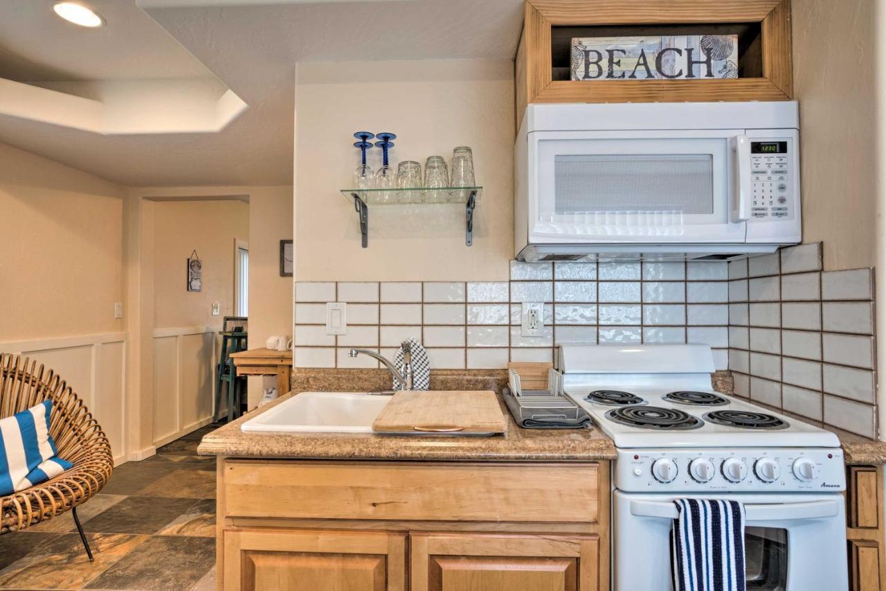 Brookings Vacation Rental Studio - Walk To Town! Exterior photo
