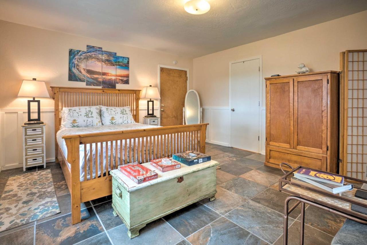Brookings Vacation Rental Studio - Walk To Town! Exterior photo