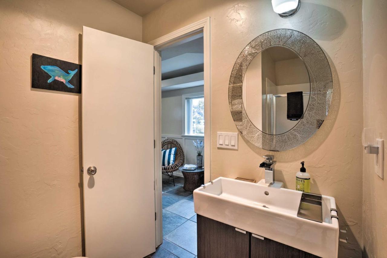 Brookings Vacation Rental Studio - Walk To Town! Exterior photo